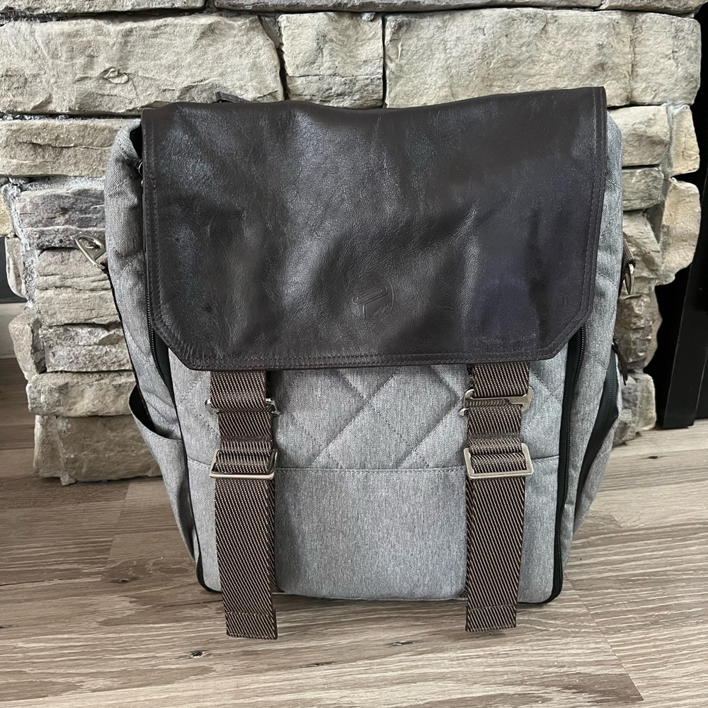 Paperclip willow diaper bag